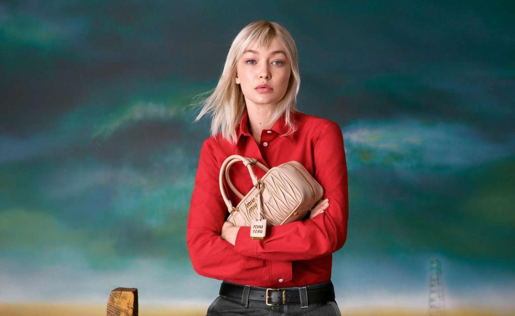 Gigi Hadid Debuted a Platinum Long Bob and Blunt Bangs