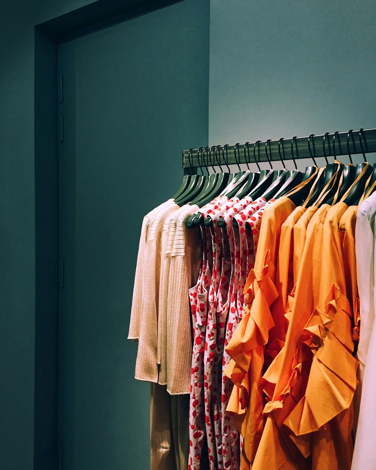 Vintage Shopping Guide: Finding Hidden Gems at Thrift Stores