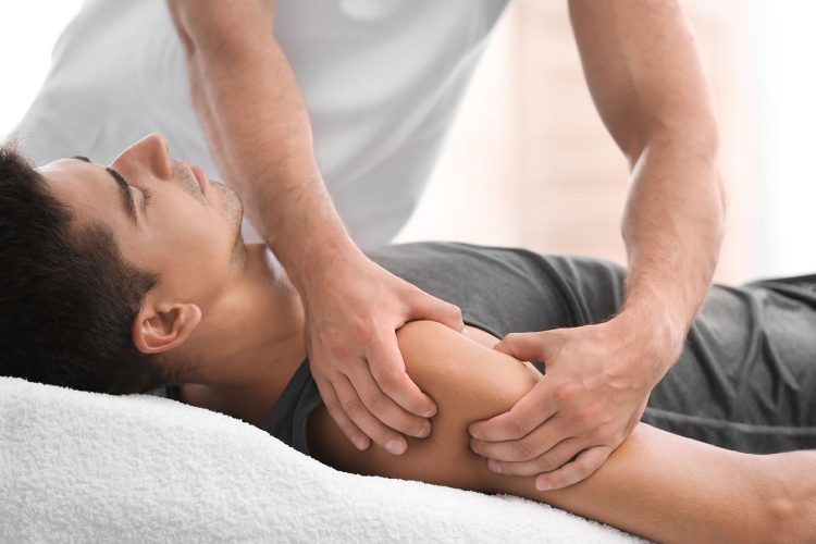 How Manual Physical Therapy Differs from Traditional PT
